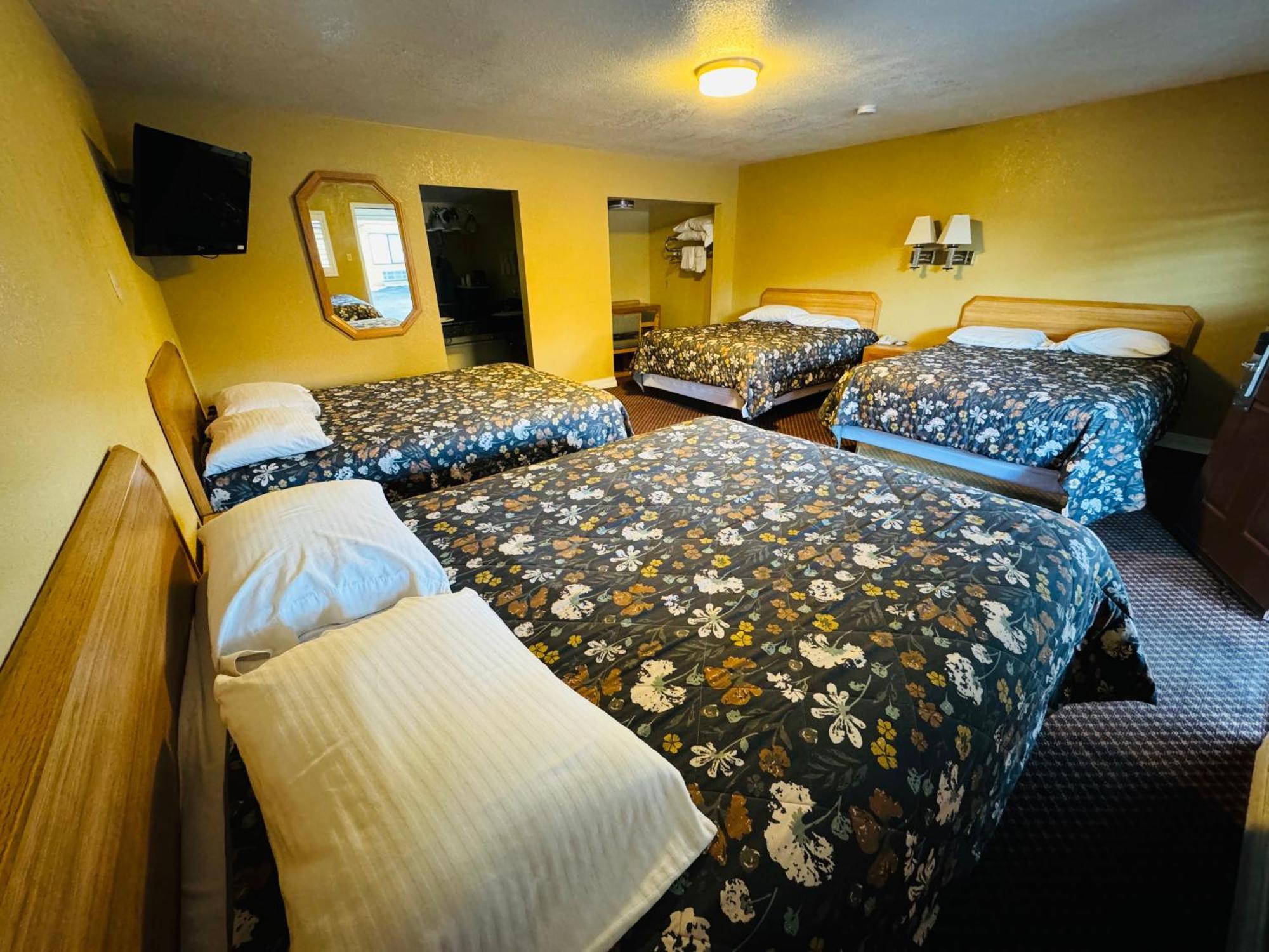 惠特尼山汽车旅馆 隆派恩 外观 照片